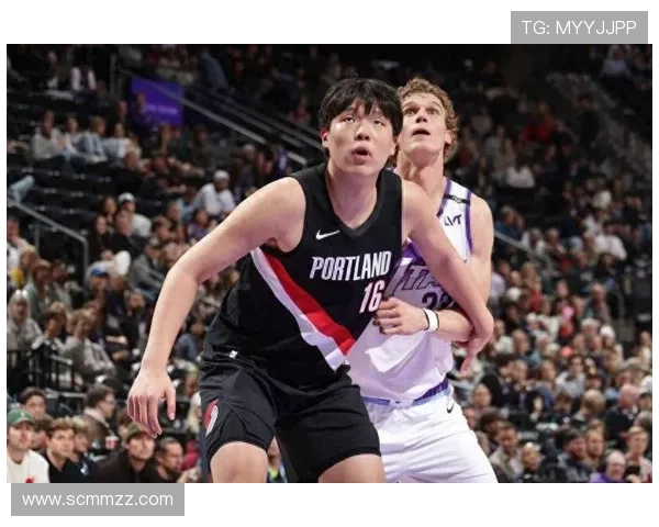 格兰特干拔三分命中并造成犯规完成3+1 关键时刻助力球队反超 格兰特干拔三分命中并造成犯规完成3+1 关键时刻助力球队反超